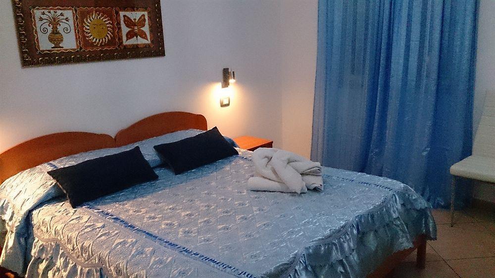 Bed and Breakfast Il Mirto E La Rosa Агридженто Экстерьер фото