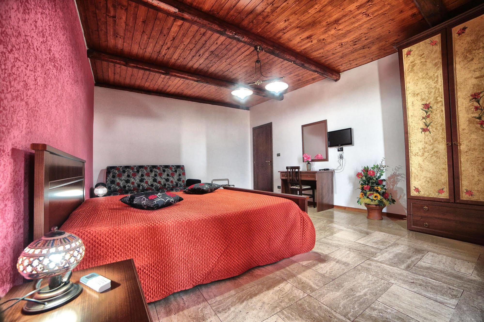 Bed and Breakfast Il Mirto E La Rosa Агридженто Экстерьер фото